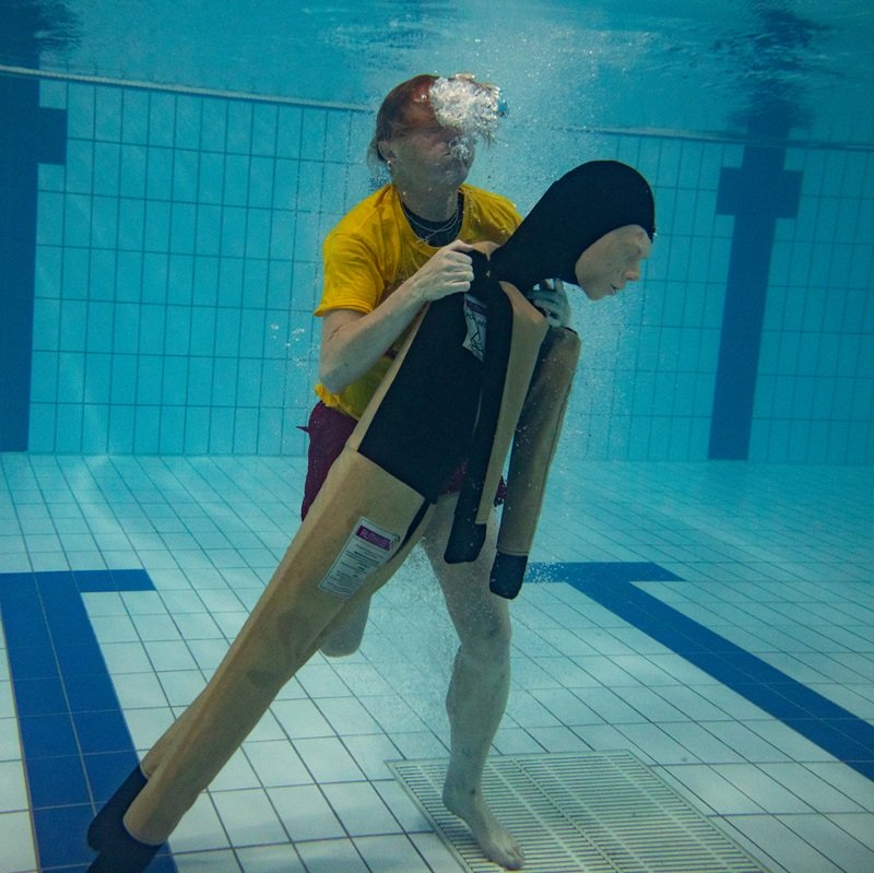Manichino Ruth Lee POOL RESCUE Affondante per Addestramento Assistenti Bagnanti Adult